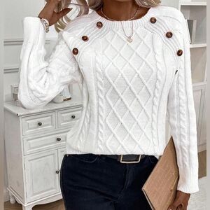Elegant White Cable Knit Button-Detail Sweater Size S